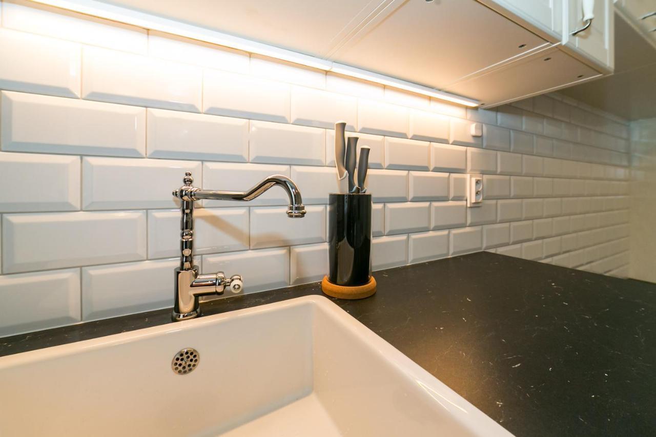 New Studio 3 - Self Check In, Parking Possible, Weekend Free Parking Pressburg Exterior foto
